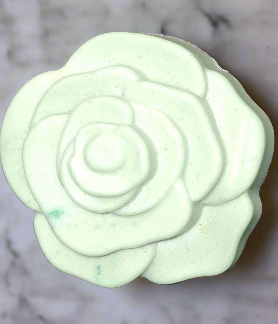 Matcha Green Tea -Round/ Honeysuckle