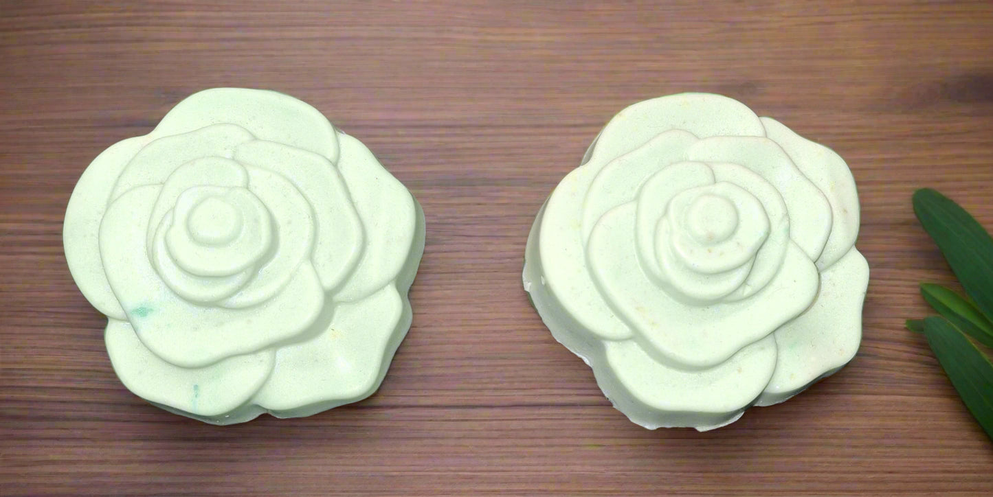Matcha Green Tea -Round/ Honeysuckle